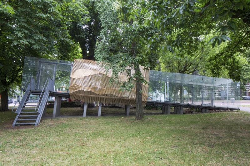 Intervention des étudiants au Pavillon Tschumi