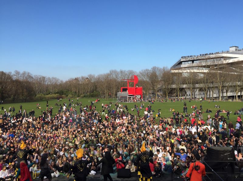 Le Parc de la Villette fête son 35ème anniversaire avec des célébrations à Paris
