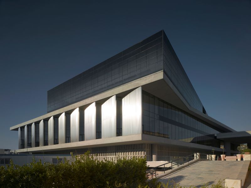 Acropolis Museum named one of ten best museums in the world.